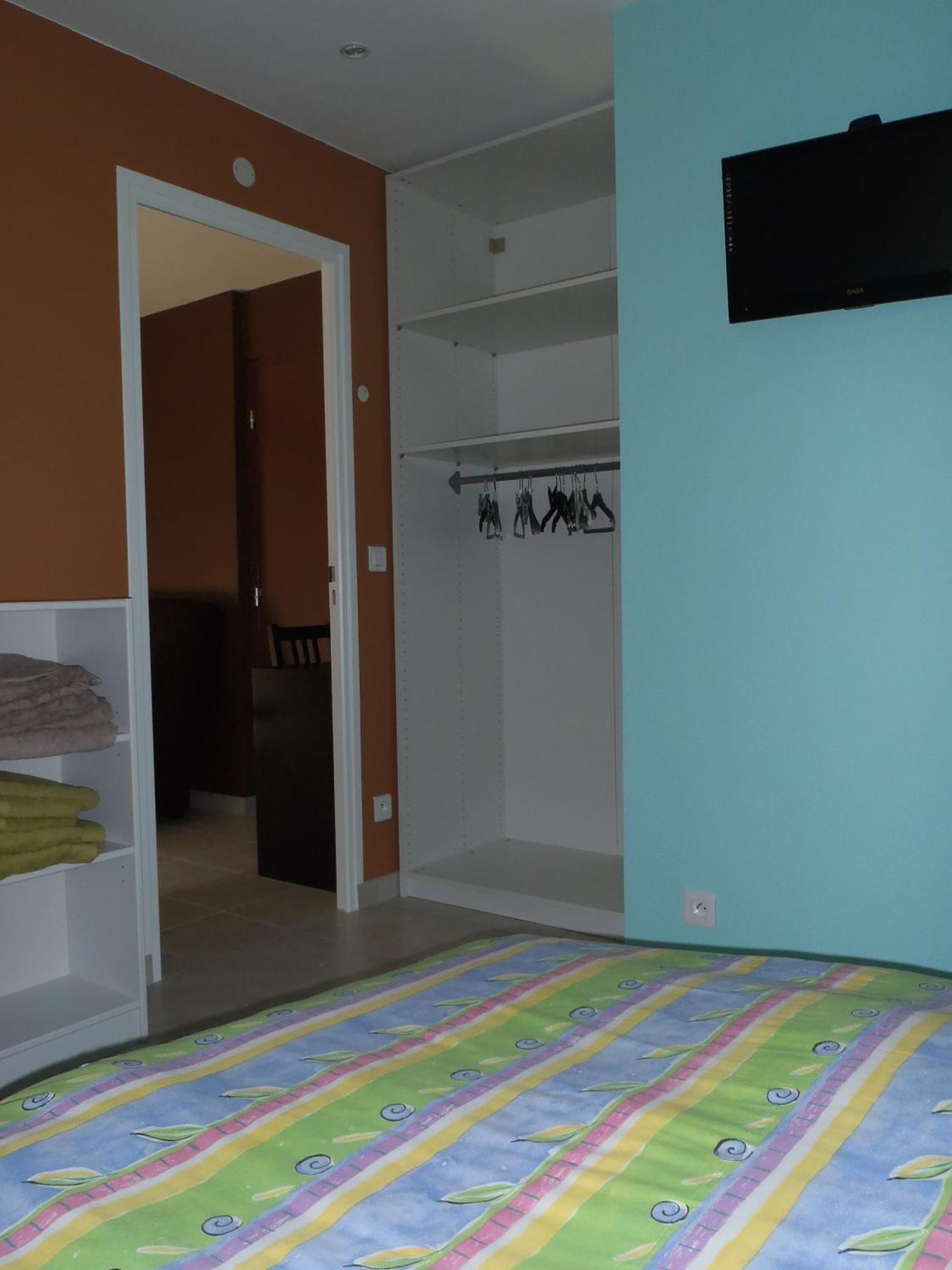 Apartamento Les Chevrefeuilles Manosque Exterior foto